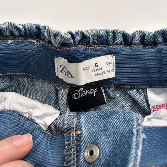 ❗️SOLD ❗️ZARA Kids Disney Minnie Mouse Paperbag Waist Baggy Jeans Blue Size 5 - Picture 4 of 4